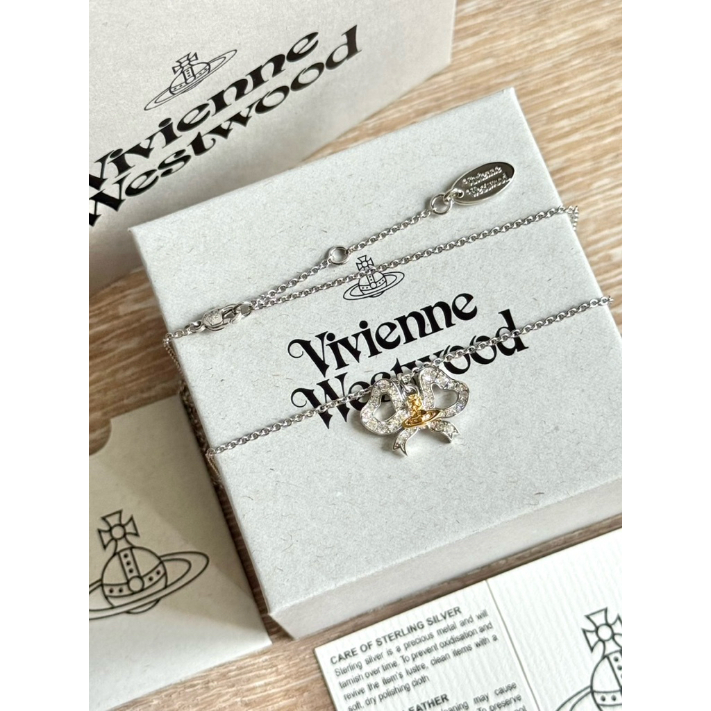 (มีโค้ดลด10-20%)พร้อมส่ง💯Vivienne westwood ต่างหู รุ่น Tiziana สีเงิน