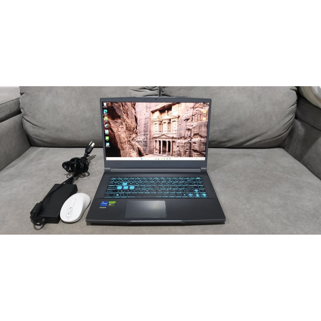 Notebook ยี่ห้อ MSI THIN รุ่น B12UCX-2418TH มือสอง สภาพใหม่