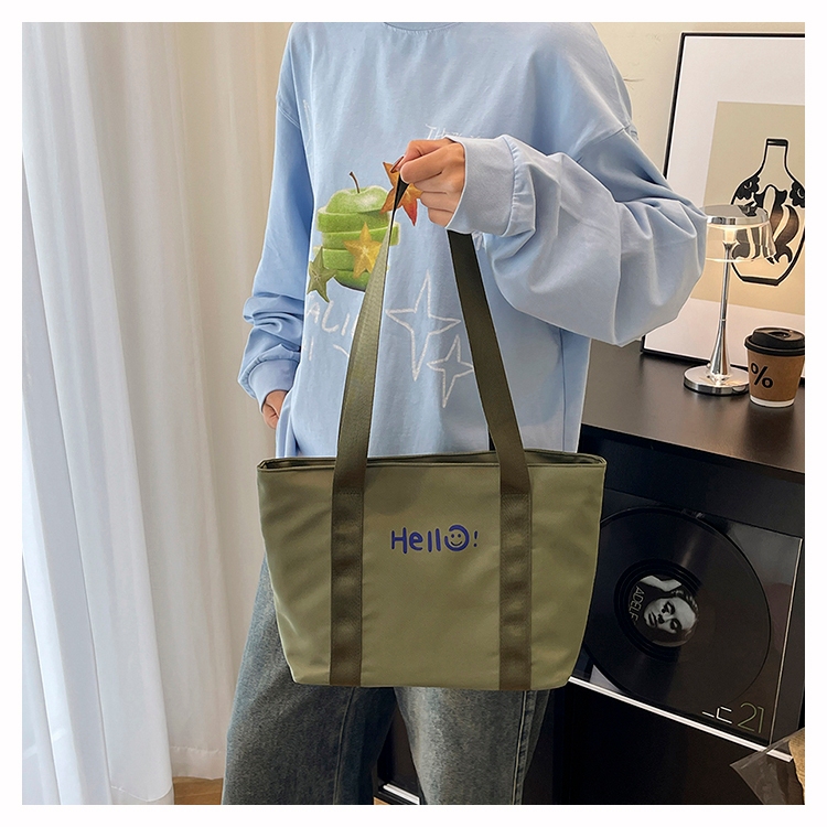 (B-2661)🔥กระเป๋าสะพายไหล่ สไตส์นี้เท่มาก แฟชั่นมาใหม่ แฟชั่นฤดูใบไม้ผลิต กระเป๋าขนาดใหญ่จุของได้เยอะ งานดี 7สี - รูปที่ 3