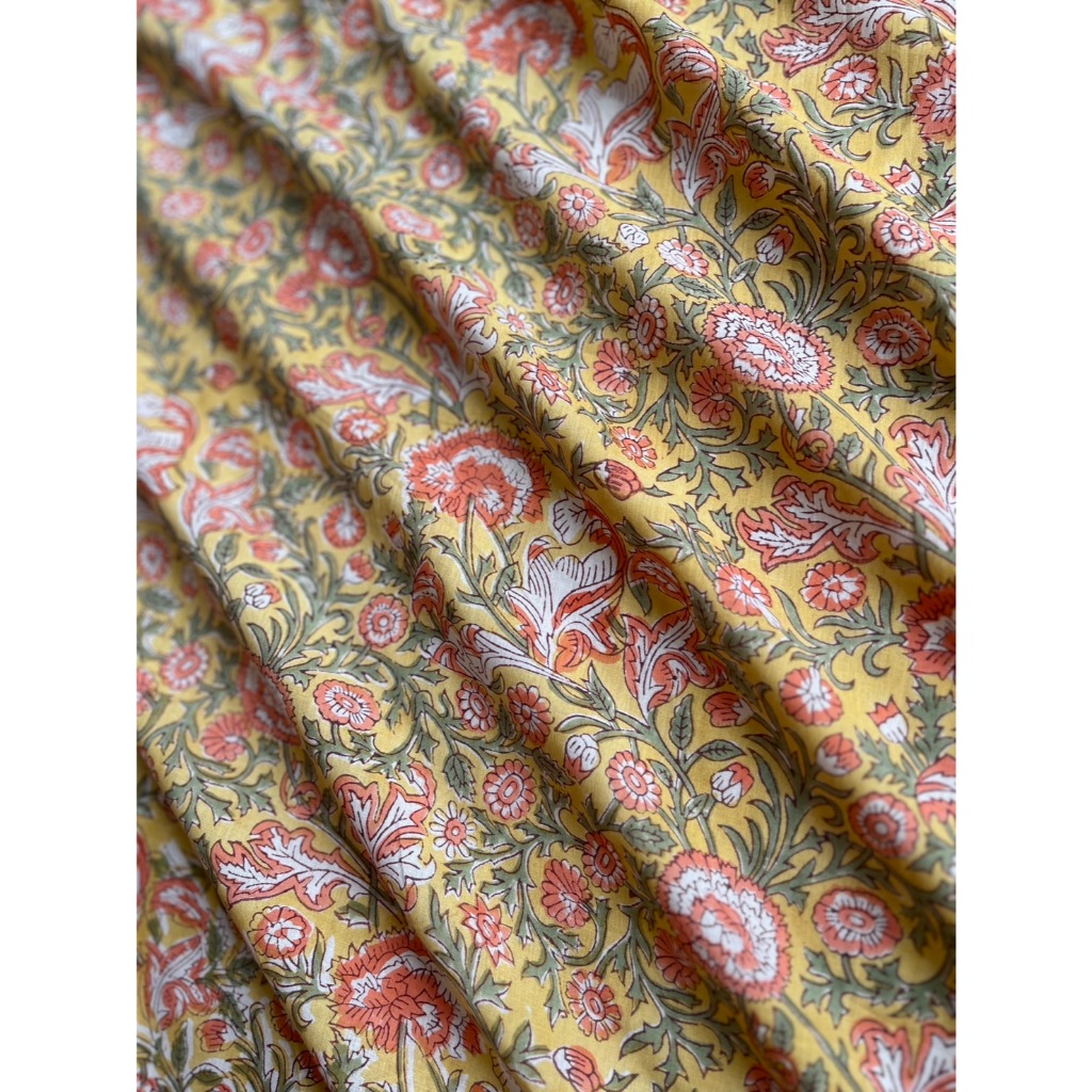 144บ./หลา(0.9m)Cotton Fabric Indian Blockprint  ผ้าฝ้าย ผ้าอินเดีย พิมพ์มือ sarasafabric handblockprint cotton H25-10-19