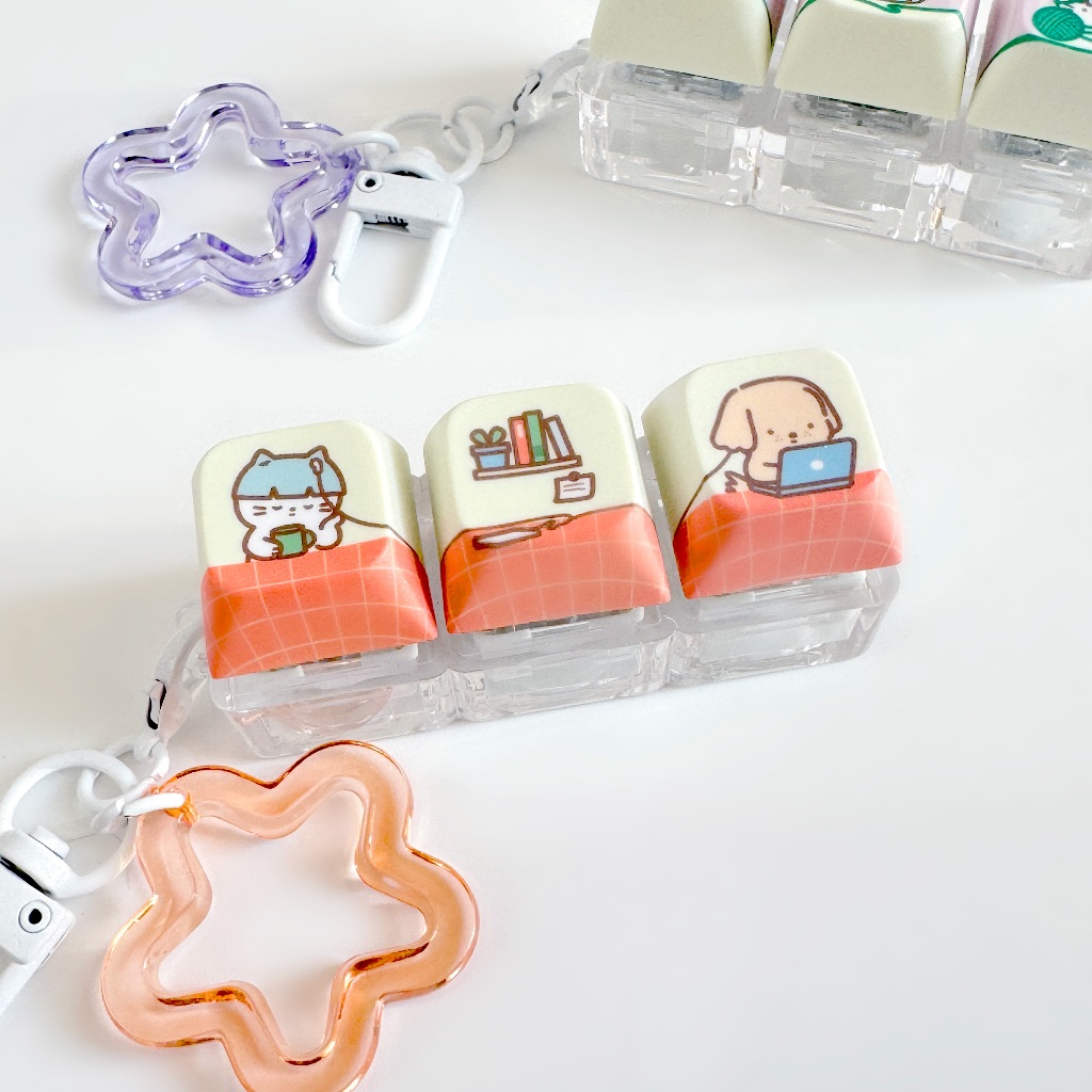 Sharing Music Keycaps Keychain Fidget พวงกุญแจคีย์แคปน่ารัก ลายน้องหมาน้องแมว ลายฟังเพลง | Jormation