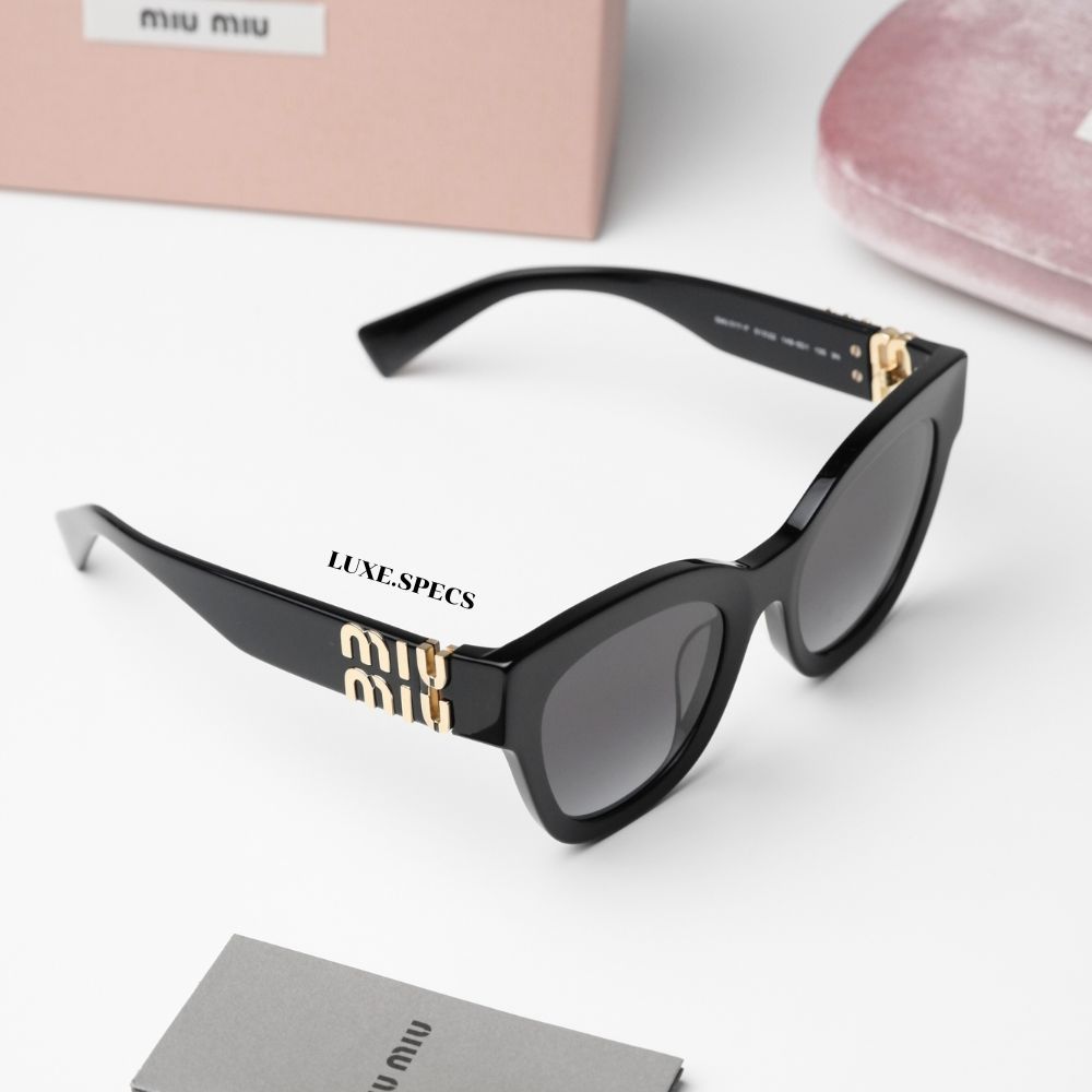 แว่นกันแดด Miu Miu รุ่น MU 01YSF อุปกรณ์ครบ ของแท้รับประกันศูนย์ไทย