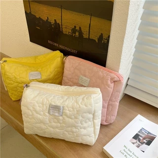 กระเป๋าเครื่องสำอางค์สีแคนดี้ กระเป๋าจัดระเบียบ มี 2 ขนาดให้เลือก สีแคนดี้ จุของได้เยอะ แบบพกพา