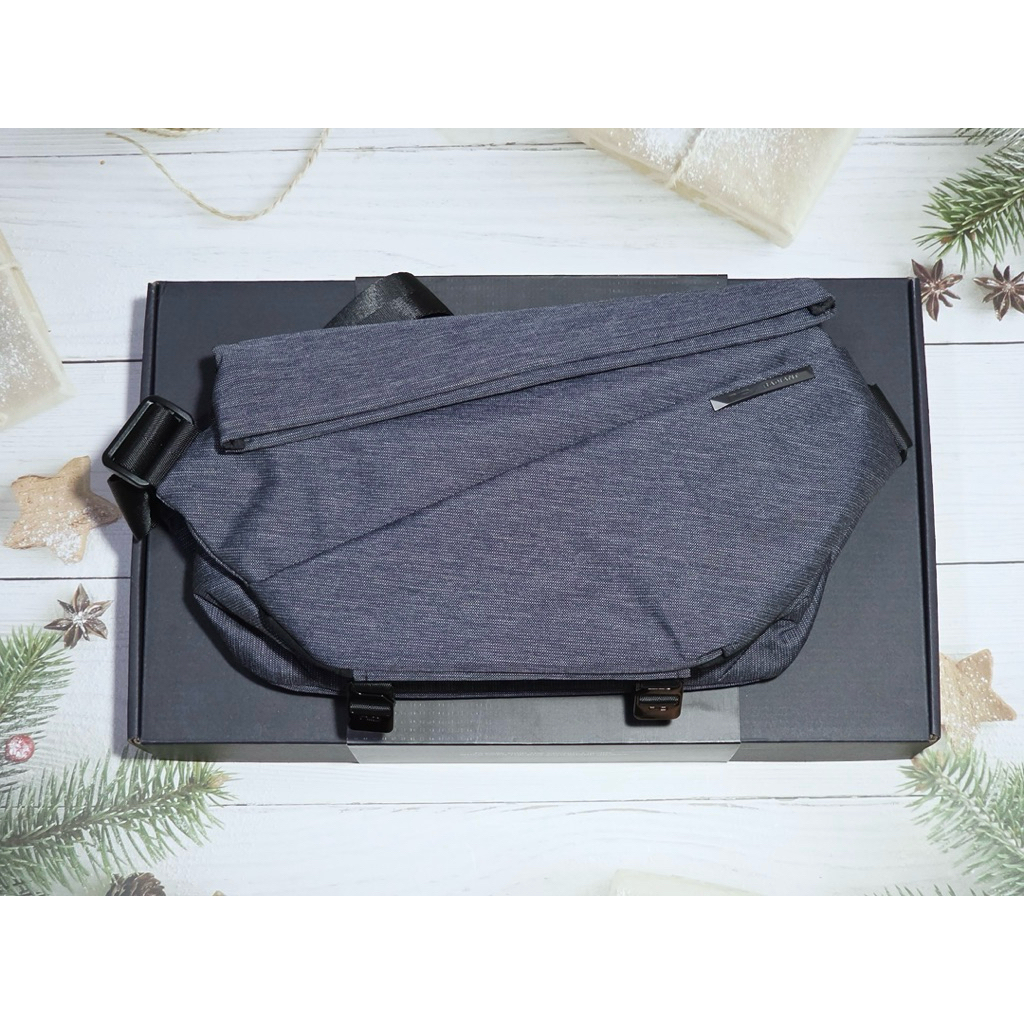 NIID R1 Radiant Urban Sling