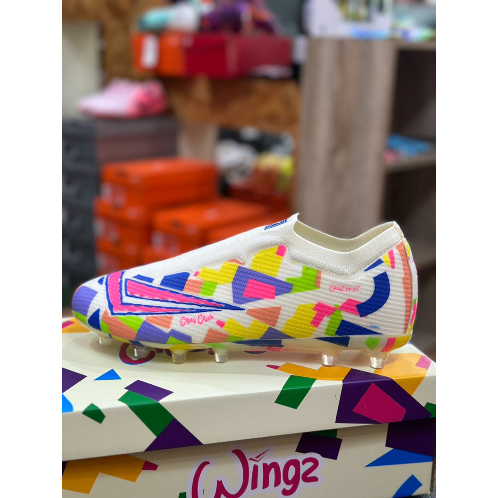 Wingz Crazy Knit LL ท็อปไร้เชือก FG