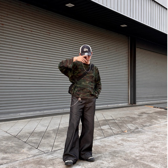 (ส่งเร็ว) เสื้อครอปผู้ชาย ลายทหารfitment crop camo