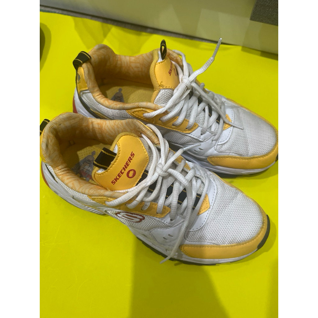 รองเท้า Skechers แท้ มือสอง 👟