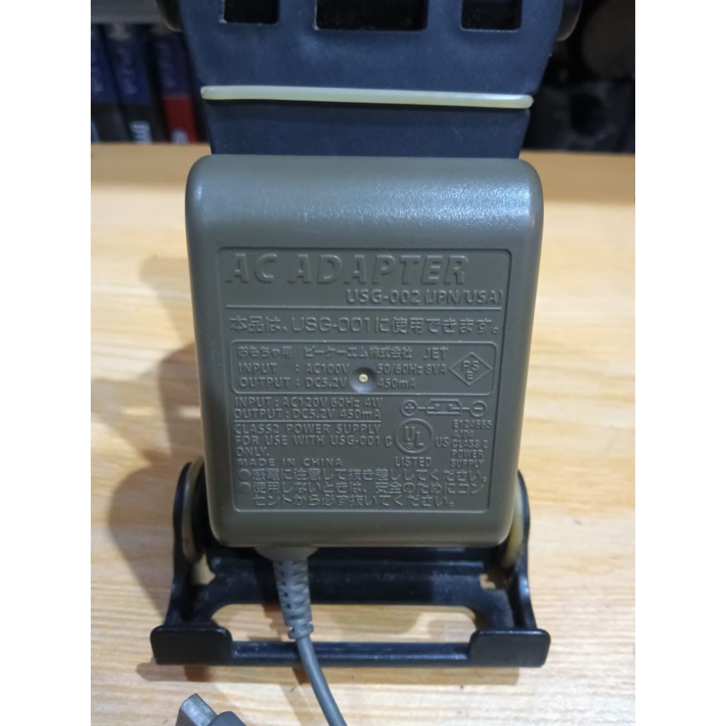อะแดปเตอร์ AC ของ Nintendo DS Lite ไฟญี่ปุ่นต้องใช้ตัวแปลง มือ2 สภาพดี ใช้งานปกติ