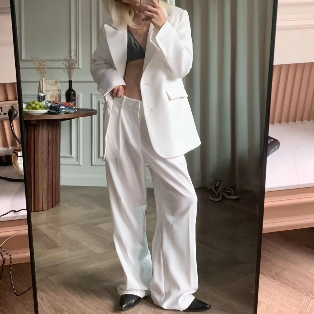 เสื้อ blazer white แบรนด์ fashion store