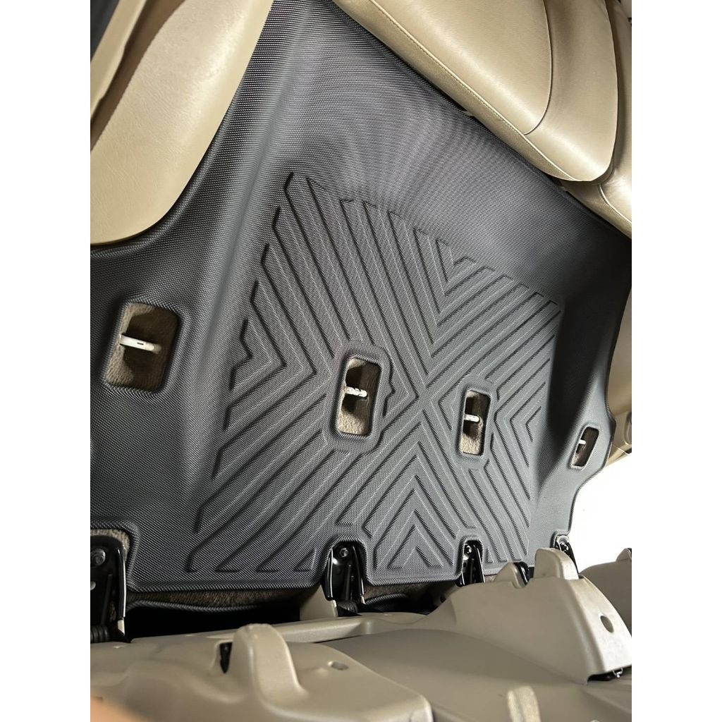 พรมปูพื้น FORTUNER ป