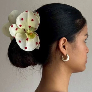 Hair clip S (กิ้ฟหนีบผมดอกไม้ไซส์ S)