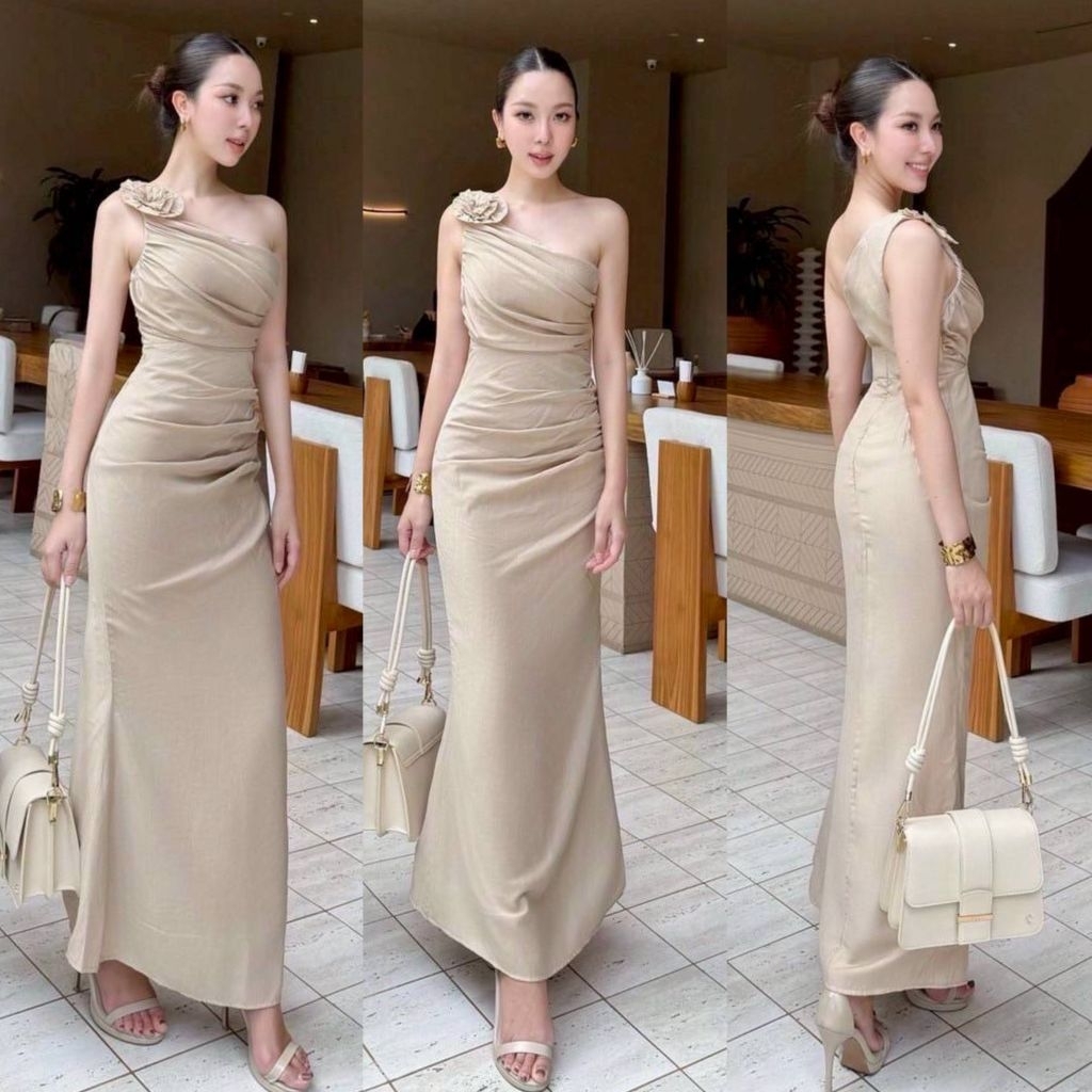 Stylista เดรสผ้าซาตินเนื้อแมตต์ทรงเข้ารูปแบบ เว้าข้างนิดๆ + ปาดไหล่ข้างเดียว