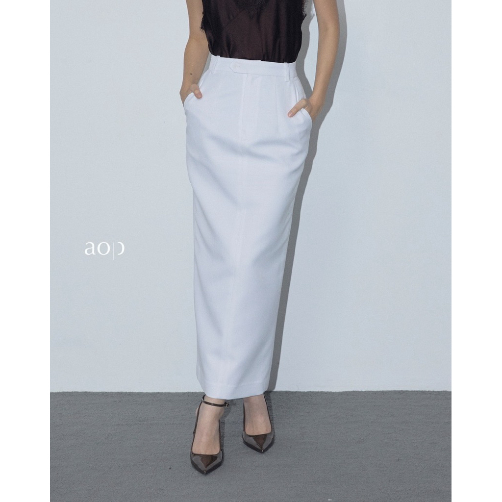 AOP Archive - Back-slit Solid Skirt กระโปรงทรงดินสอ ผ่าหลัง