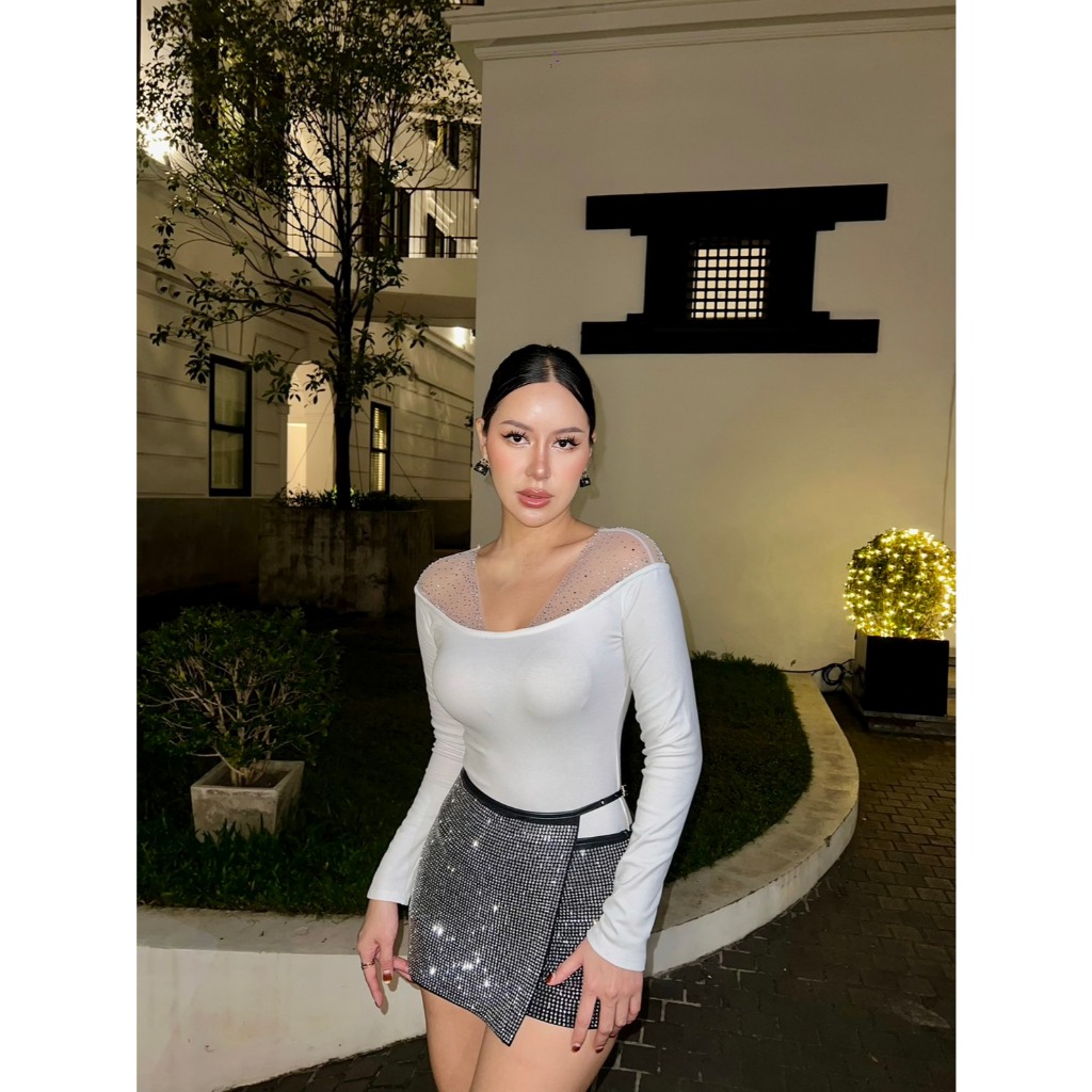 เสื้อแขนยาวแต่งเพชร [380฿ ] Diamond 💎 crop เสื้อผ้าCottonเนื้อหนามีขนด้านใน   แต่งเพชรไหล่เพิ่มความ หรู - รูปที่ 6