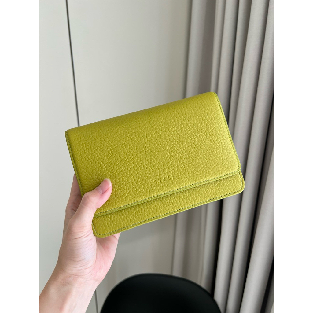 ใบตำหนิ*** SODA plus+ สี melon สีเขียว still.studio