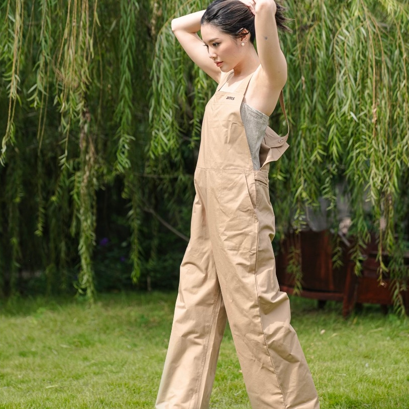 ams.commune จั๊มพ์สูททรงเอี๊ยม