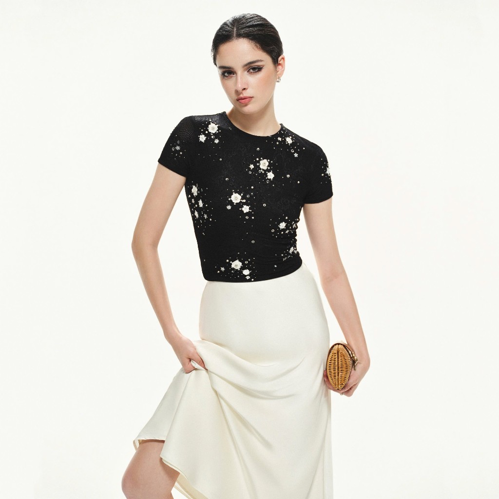 Maven เสื้อ รุ่น Gigi Black Top