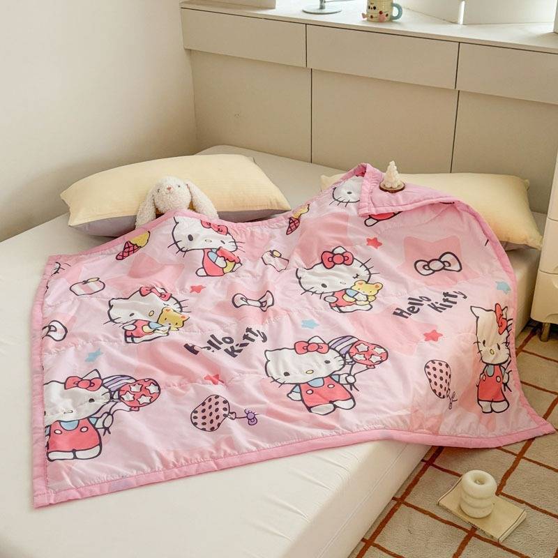 ผ้าห่ม ผ้านวม ลาย Sanrio Sanrio Summer Quilt  สินค้างานลิขสิทธิ์แท้ 100% Sanrio Original License (สินค้ามีเฉพาะผ้าห่ม)