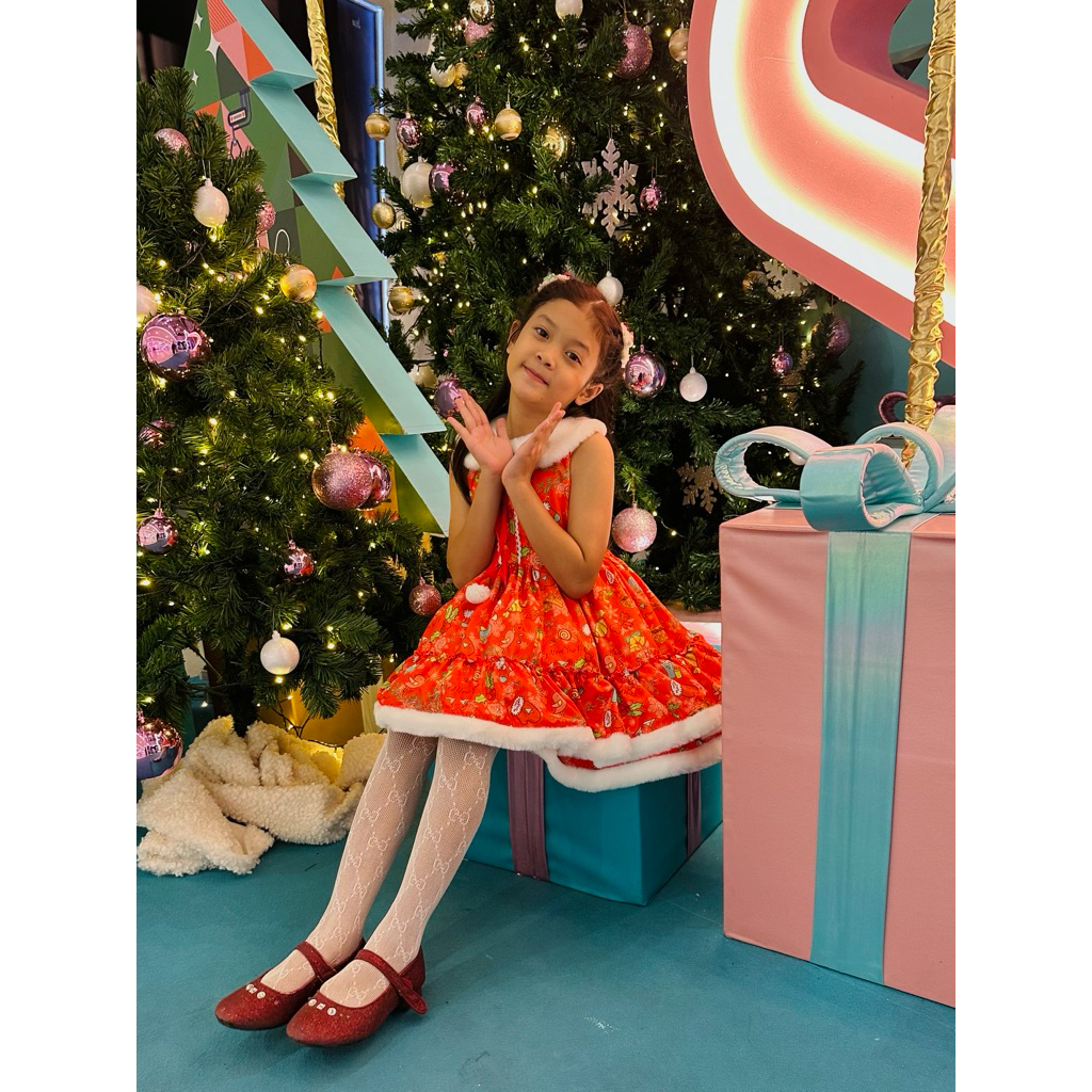 ชุดคริสต์มาสเด็กผู้หญิง AI jung