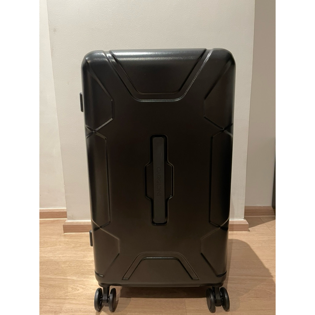 Caggioni กระเป๋าเดินทาง รุ่น Trunk สีดำ 24 นิ้ว