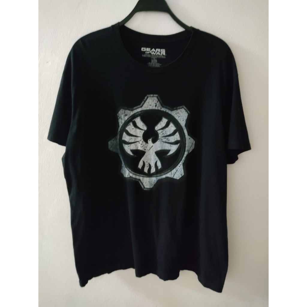 เสื้อยืดสีดำ จากเกม gear of war