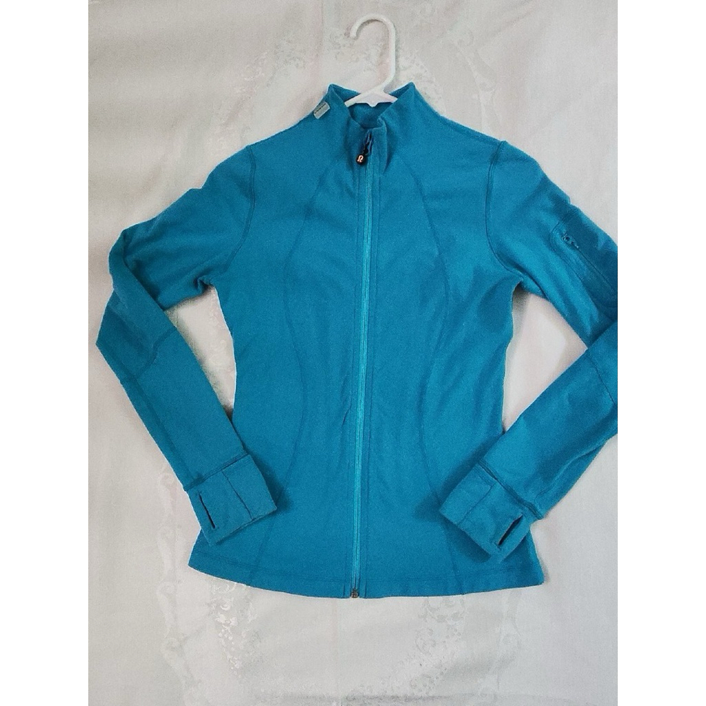 เสื้อแขนยาว Lululemon  Define Jacket Dot 10 USED