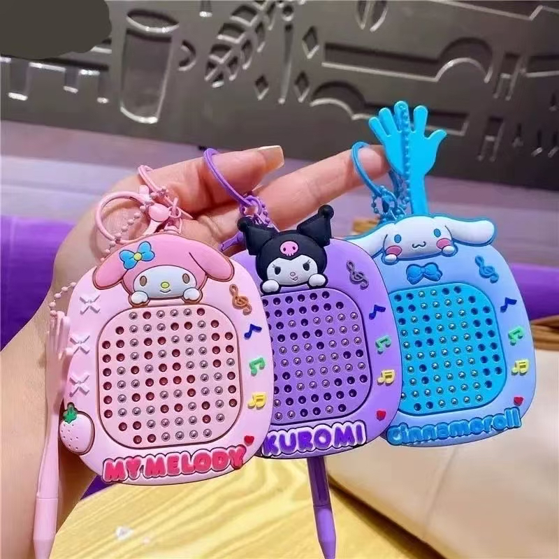 กระดานวาดภาพแม่เหล็กรูปการ์ตูนพร้อมเขาวงกตด้านหลัง พร้อมพวงกุญแจห้อยกระเป๋าเป้สะพายหลังฝึกสมาธิ