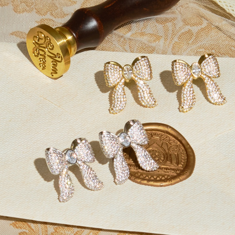 YVIS Bridal Bow Stud Brass Earring - YVIS X Proud O Wedding
