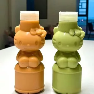 ขวดพลาสติก (PET) ทรงคิตตี้หูหิ้ว 500 ml ขวดชา กาแฟ ชาผลไม้ ชาไข่มุก โยเกิร์ต เบเกอรี่ ขนม ของชำร่วย ทรงเกาหลี