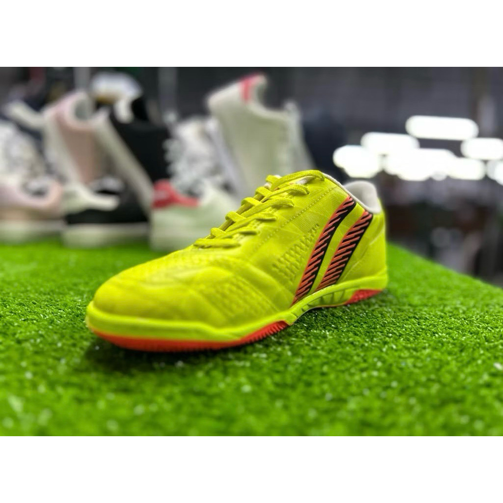 ฟุตซอล Pan Vigor X Thunder Series (เขียวเหลือง-ส้ม) แท้