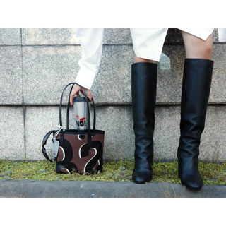 พร้อมส่งในไทย Rally x UNO City Tote (Limited)