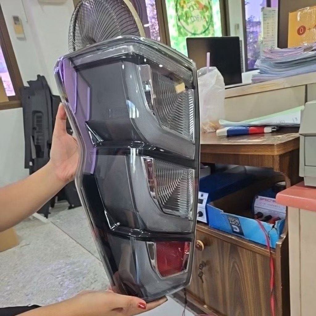 Thumbnail 7