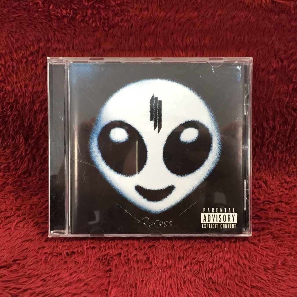 CD Skrillex – Recess สภาพตามรูปปก EA47-53