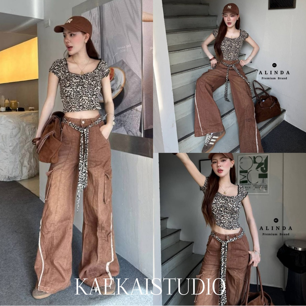 ❤️‍🔥 𝐀𝐋𝐈𝐍𝐃𝐀 ❤️‍🔥 มือ1 ~ Set 3 ชิ้น เสื้อ + กางเกงยีนส์ + ผ้าผูกเอว ชุดเซตลายเสือ มาพร้อมกับกางเกงสุดเท่ 🤎🫶🏼