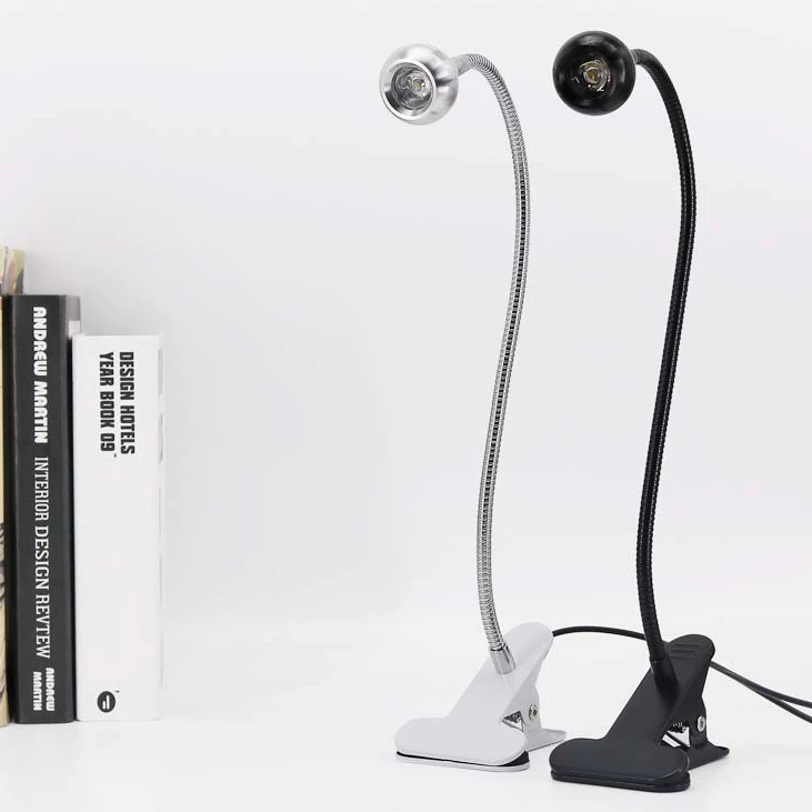 ไฟหนีบ ตั้งโต๊ะ ปรับได้ 360องศา พกพาง่าย มีสาย USB ไฟอ่านหนังสือ ถนอมสายตา