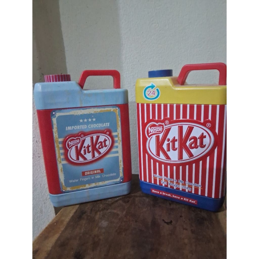กล่องเหล็ก KITKAT มือสอง ขนาด8*5.5นิ้ว สภาพใหม่ ฝาปิดแน่น สไตล์เรโทร