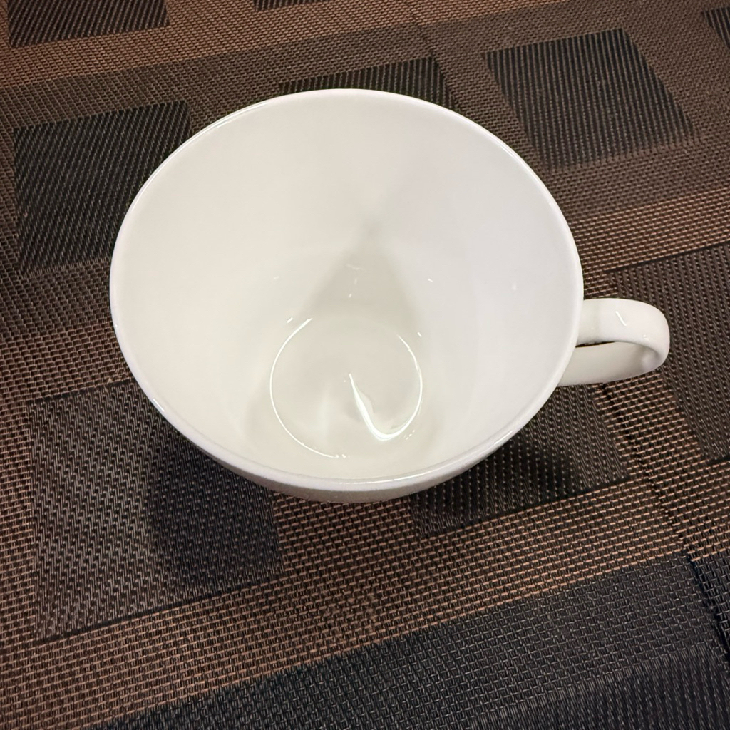 ถ้วยกระเบื้อง Oman Air ของแท้ Narumi แท้ มือสองสำหรับสะสม สภาพดี สวยหรู