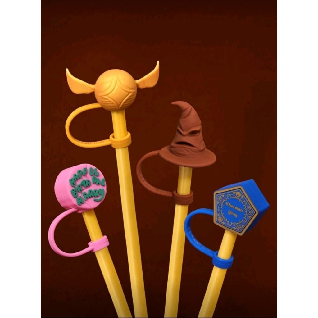 Harry Potter Straw cap / Golden Snitch / Cake / Chocolate Frog / Sorting Hat : แฮร์รี่พอตเตอร์ ที่ปิดหลอดดูดน้ำ ของใช้