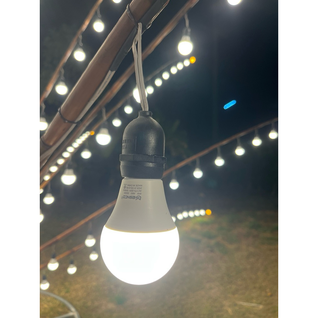 หลอดไฟLED BULB 9WattA60 ยี้ห้อ ESNCOสีวอม3500K900Lm ขั่วE27AC220V50/60Hzแสงสว่าง แข็งแรงทนทานกันน้ำว