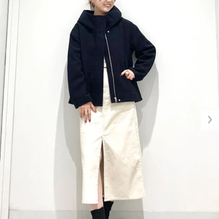 GU Coat เสื้อกันหนาว ผ้านุ่ม งานแท้ น้ำหนักเบา ราคานี้รีบเก็บเลยน๊าาา หายากจ้า