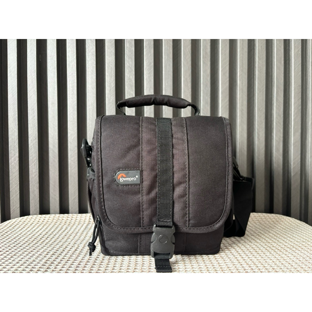 กระเป๋ามือสอง กระเป๋ากล้อง Lowepro