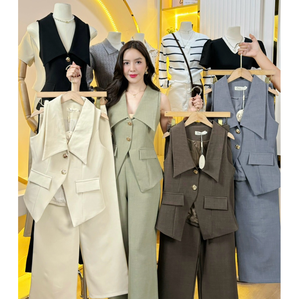 D38-iris says เซตคอปกใหญ่คอวีกระดุมหน้า