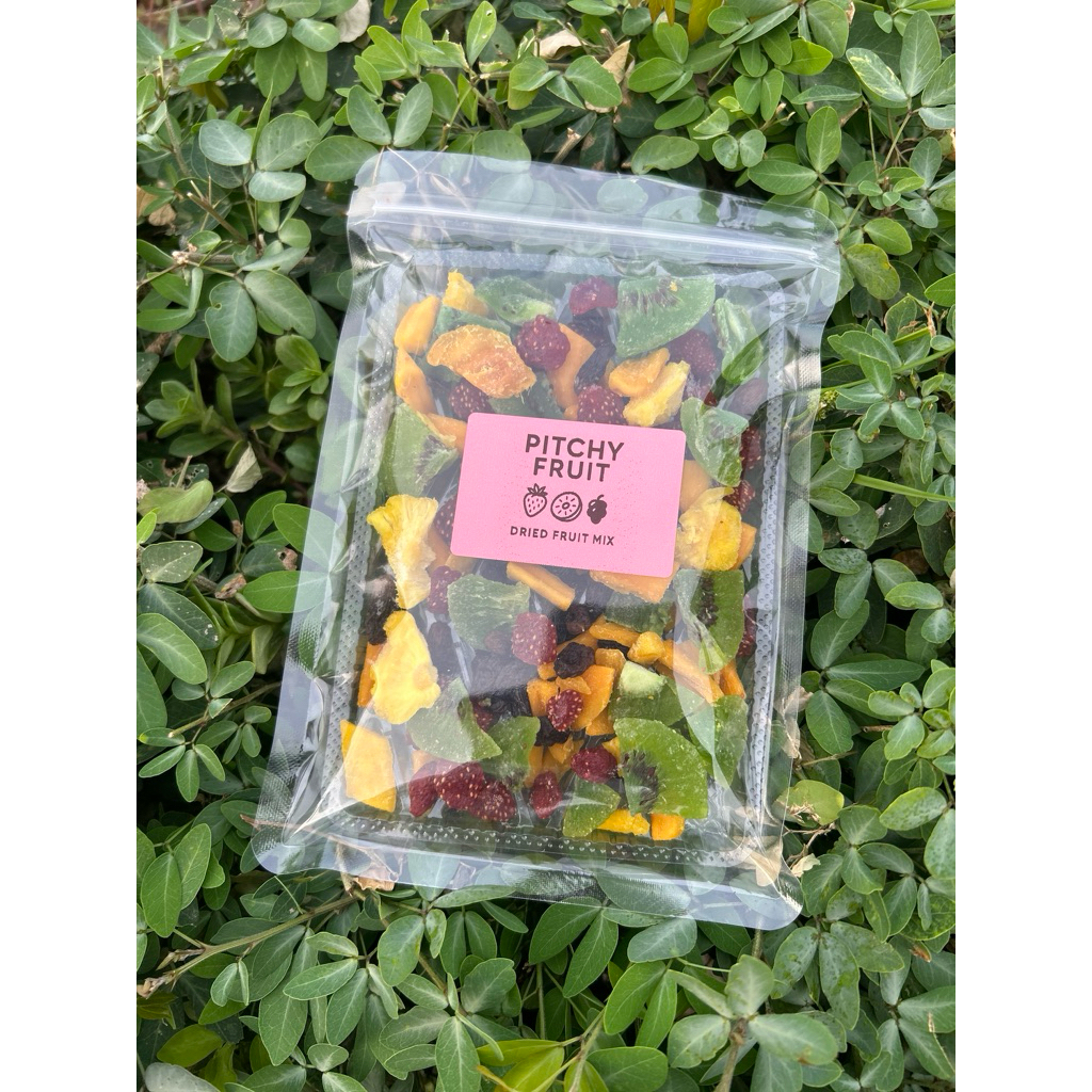 ผลไม้รวมอบแห้ง Pitchy Fruit