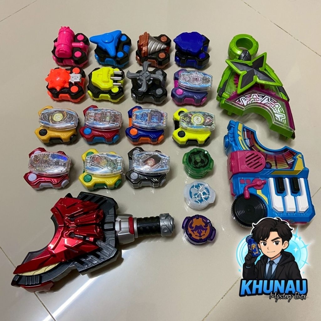 Buckle Dxและไม่DX สามารถเล่นกับเข็มขัดได้ปกติ