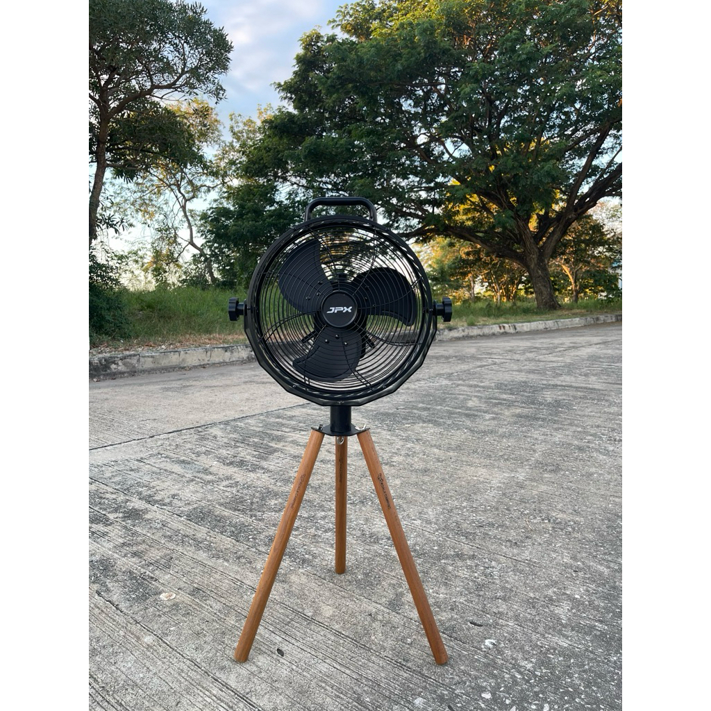 ชุดขาตั้งพัดลมJPX12นิ้วรุ่นมีแบต(สินค้าไม่รวมพัดลม)