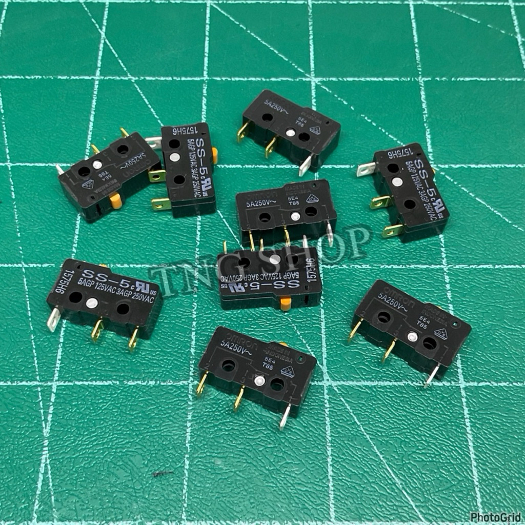 LIMIT  SWITCH ลิมิต สวิตช์   3 ขา  รุ่นSS-5    5A250V MADE IN INDONESIA