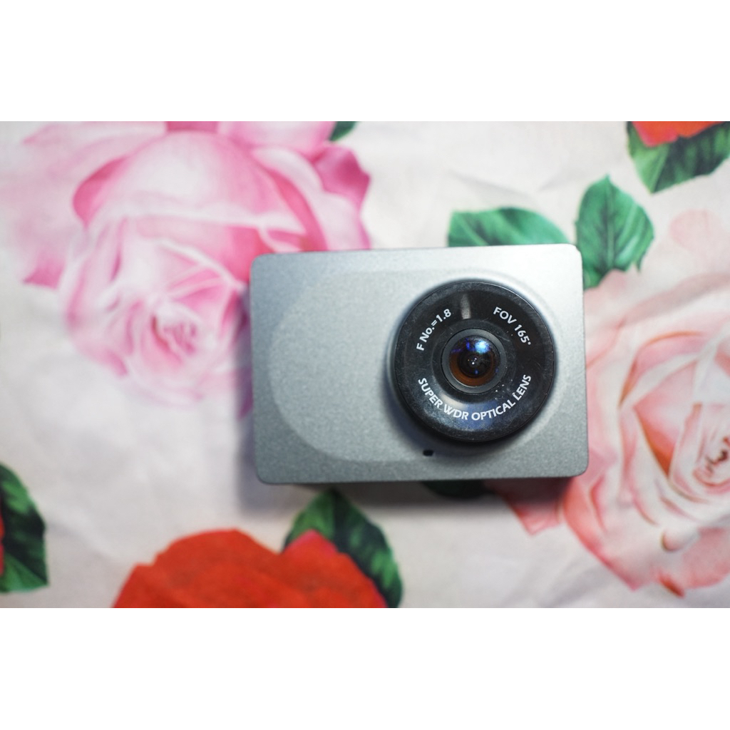 Yi Smart Dash Camera กล้องดิจิตอล