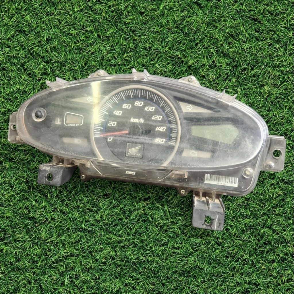 ชุดเรือนไมล์ pcx 125  ปี2009-2011  เช็คระบบไฟเข้าใช้ได้ปกติ100%(แท้มือสอง Honda)