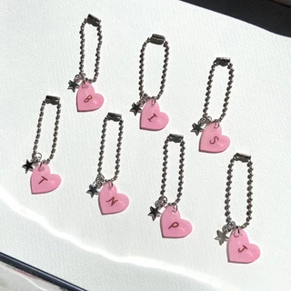 (พร้อมส่ง 1-3 วัน) พวงกุญแจตัวอักษร a-z หัวใจ จี้ดาว Cute!🩷⋆˚｡𖦹 °✩