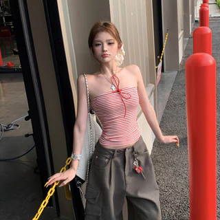 พร้อมส่ง🏷️เสื้อเกาะอกผู้หญิง ลุคทะเล ดีไซน์ผูกคอ ลายขวางโทนแดงขาว ดูน่ารัก แอบเซ็กซี่ เกาะอกเข้ารูป เสื้อแฟชั่นผู้หญิง